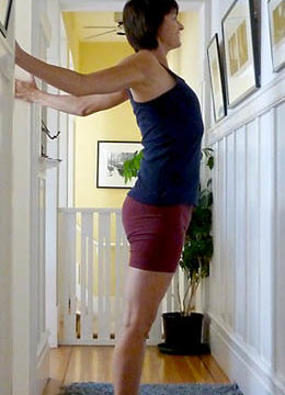 yoga-doorway-stretch
