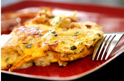 Tomato, Spinach, Caramelized Onion Omelet | The FruitGuys