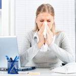 03_2017_Health_cold-sick-flu-office-woman-123rf-25000072_MAIN
