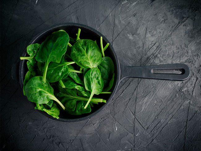 spinach in iron skillet